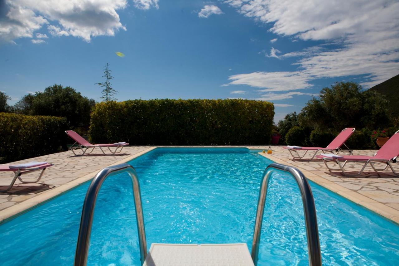 Pantheon & Danae Luxury Villas Сивота Экстерьер фото